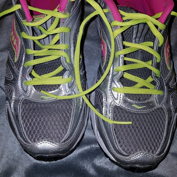 oasis tennis shoes